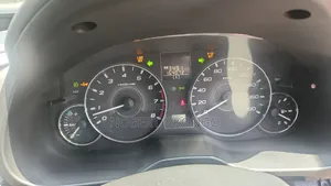Subaru Outback 2.5i 2010 Silver