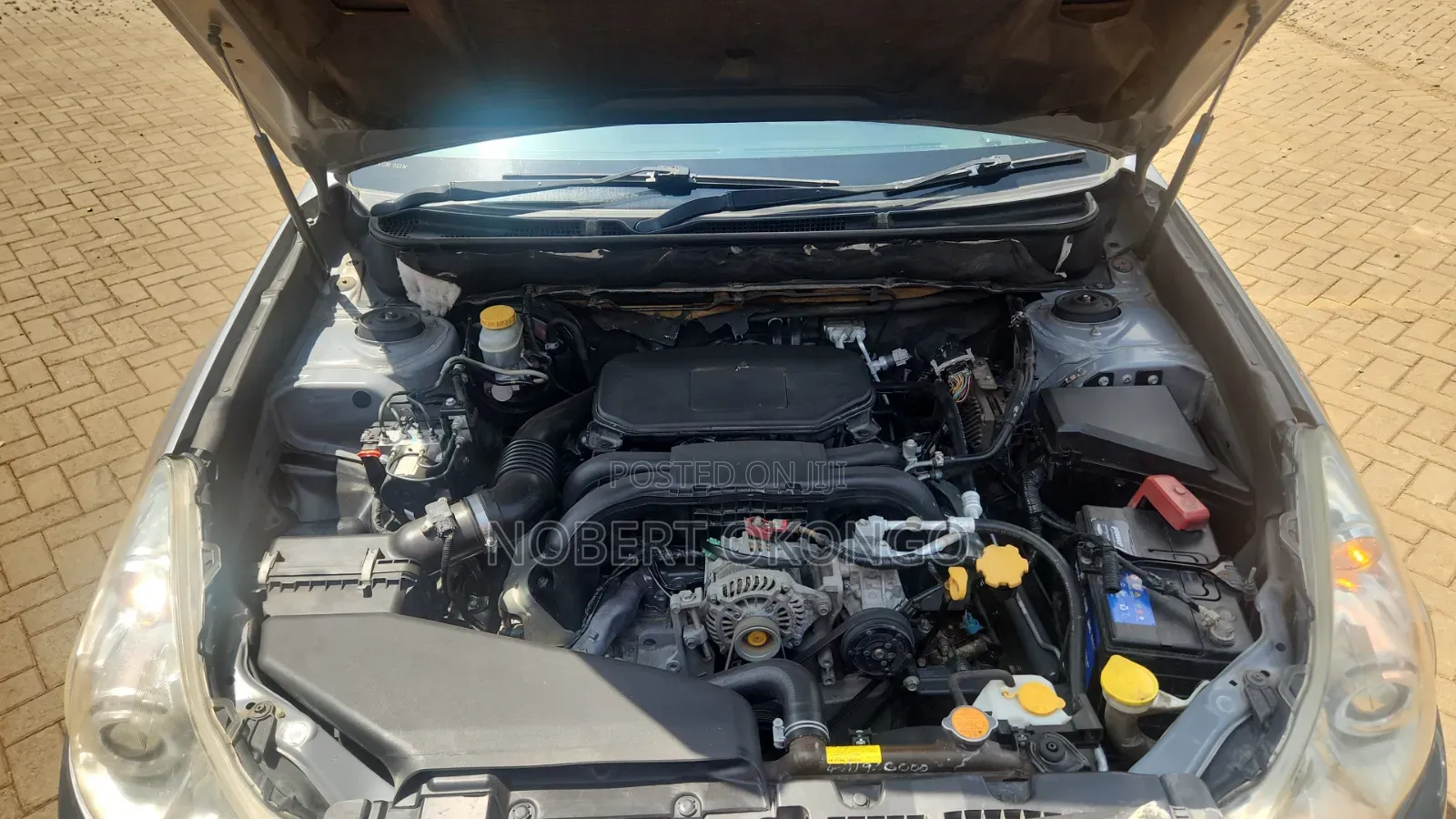 Subaru Outback 2.5i 2010 Silver