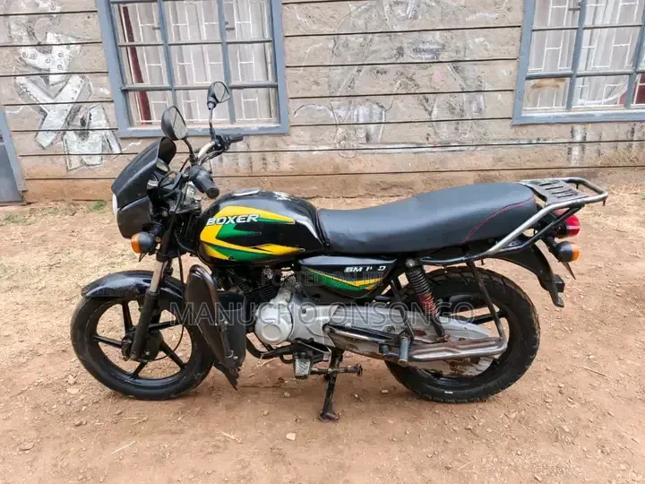 Bajaj Boxer 150 UG 2024 Black
