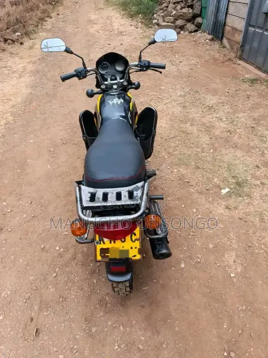 Bajaj Boxer 150 UG 2024 Black