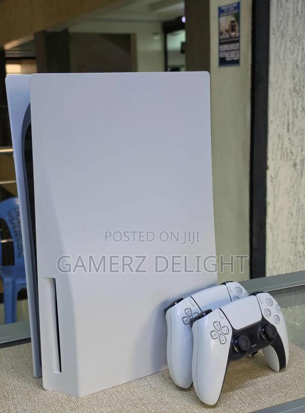 Playstation 5 STD - main view