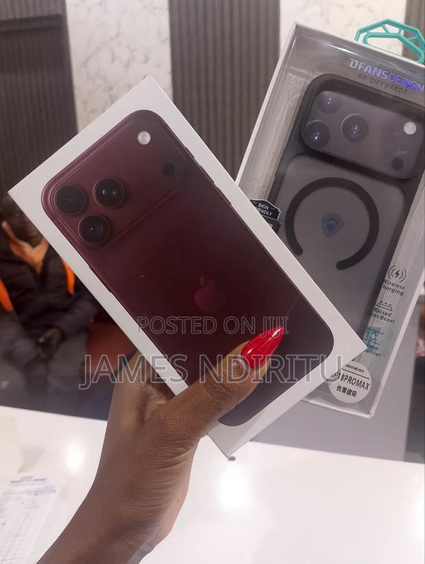 New Apple iPhone 18 Pro Max 256 GB Red - thumbnail 3