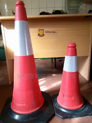 Safety Cone/Road Traffic Cone 50cm/Cones