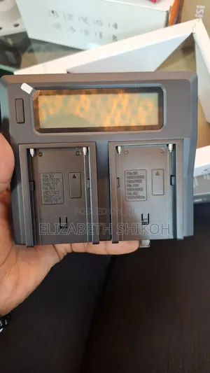 Caisi Dual Digital Battery Charger for NP-F970