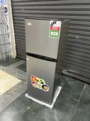 GLD 138L Refrigerator – Compact Design, Efficient Cooling
