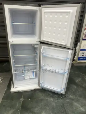 GLD 138L Refrigerator – Compact Design, Efficient Cooling