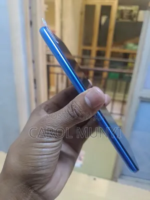 Mobile Phone 64 GB Red