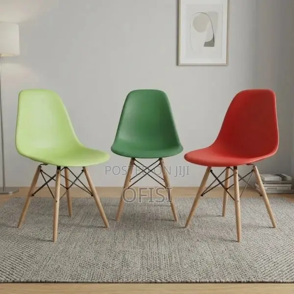 Dining Chair; Modern Plastic Dining Chair