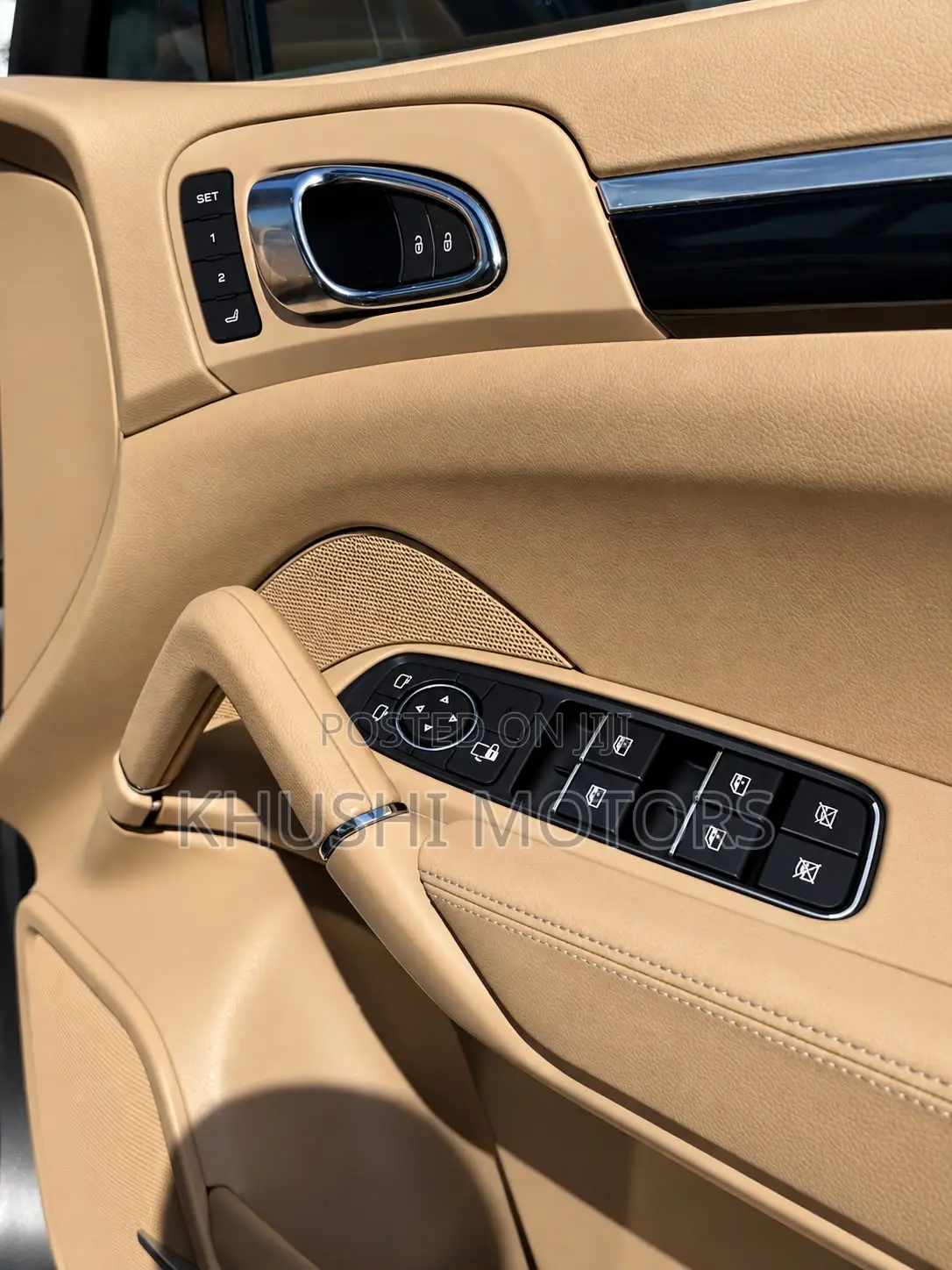 Porsche Cayenne 2013 Brown