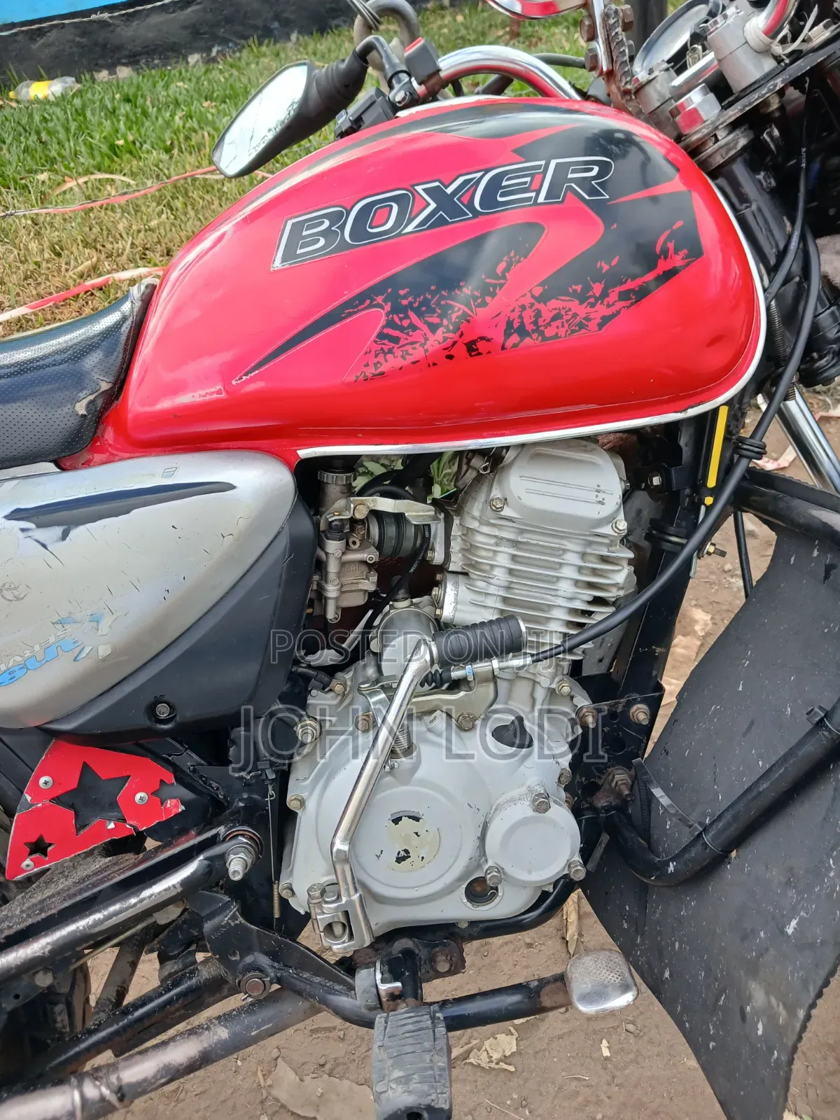 Bajaj Boxer 125 2025 Red
