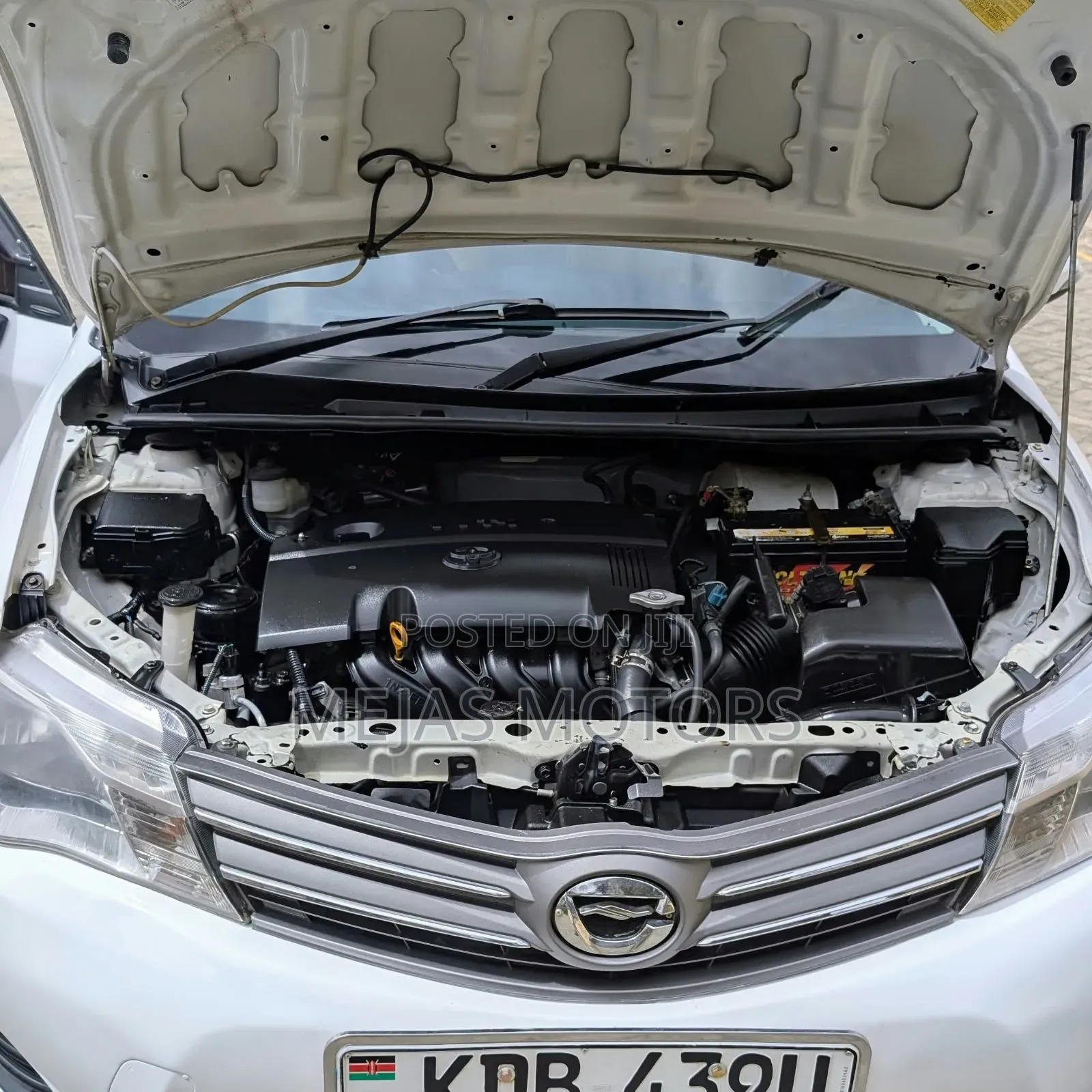Toyota Axio 2013 White