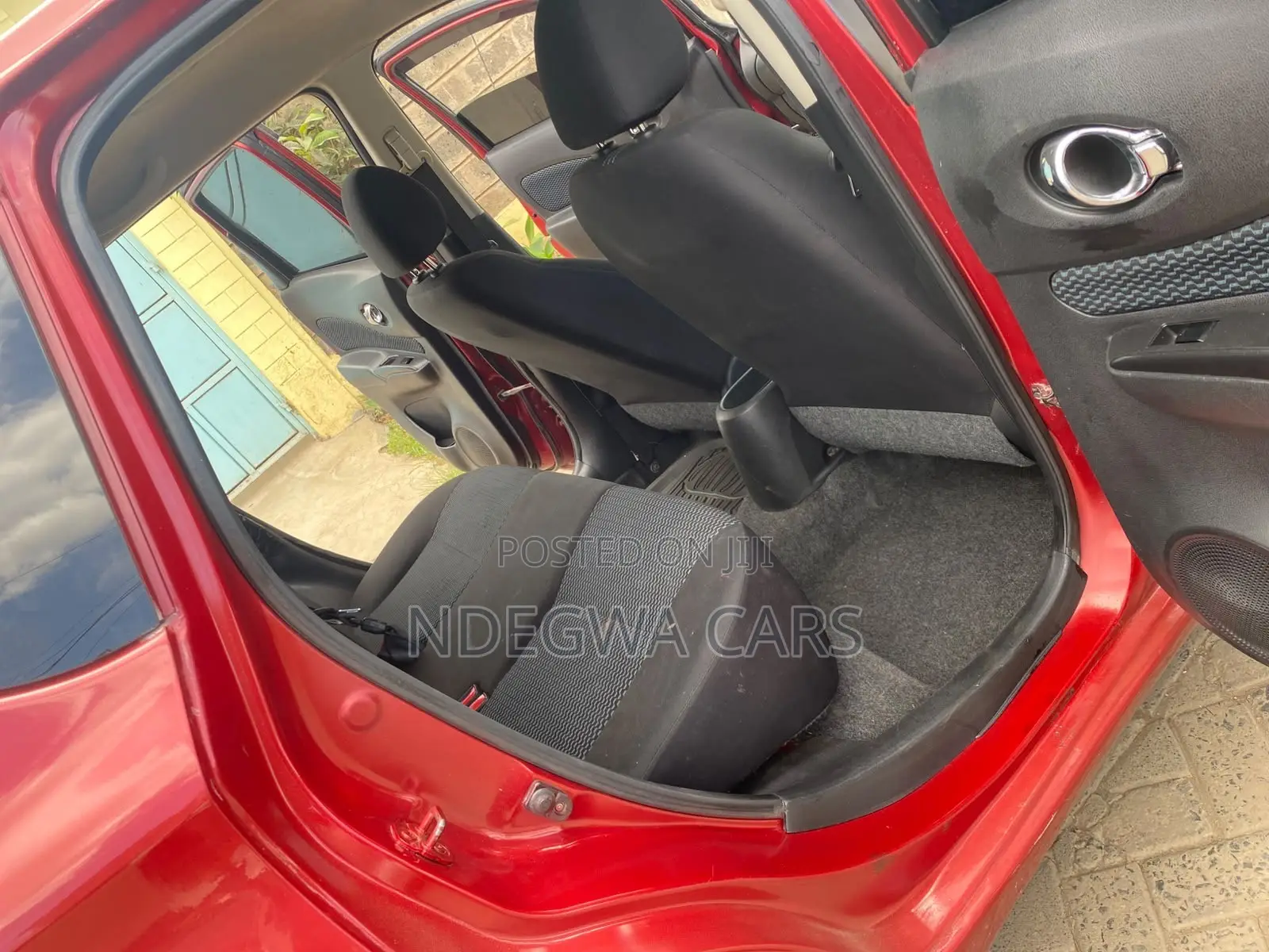 Nissan Note 1.2 Petrol 2013 Maroon