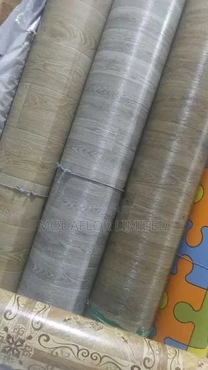Wood Effect Mkeka Wa Mbao – Vinyl Floor Covering