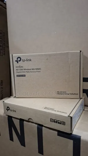 TP‐Link EAP235‐Wall AC1200 Wireless Gigabit Wall‐Plate Access Point