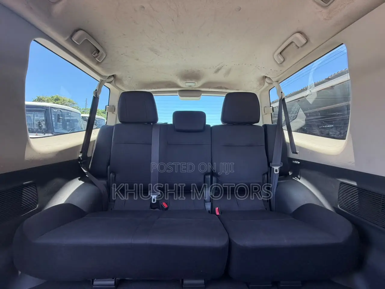 Mitsubishi Pajero 2017 White