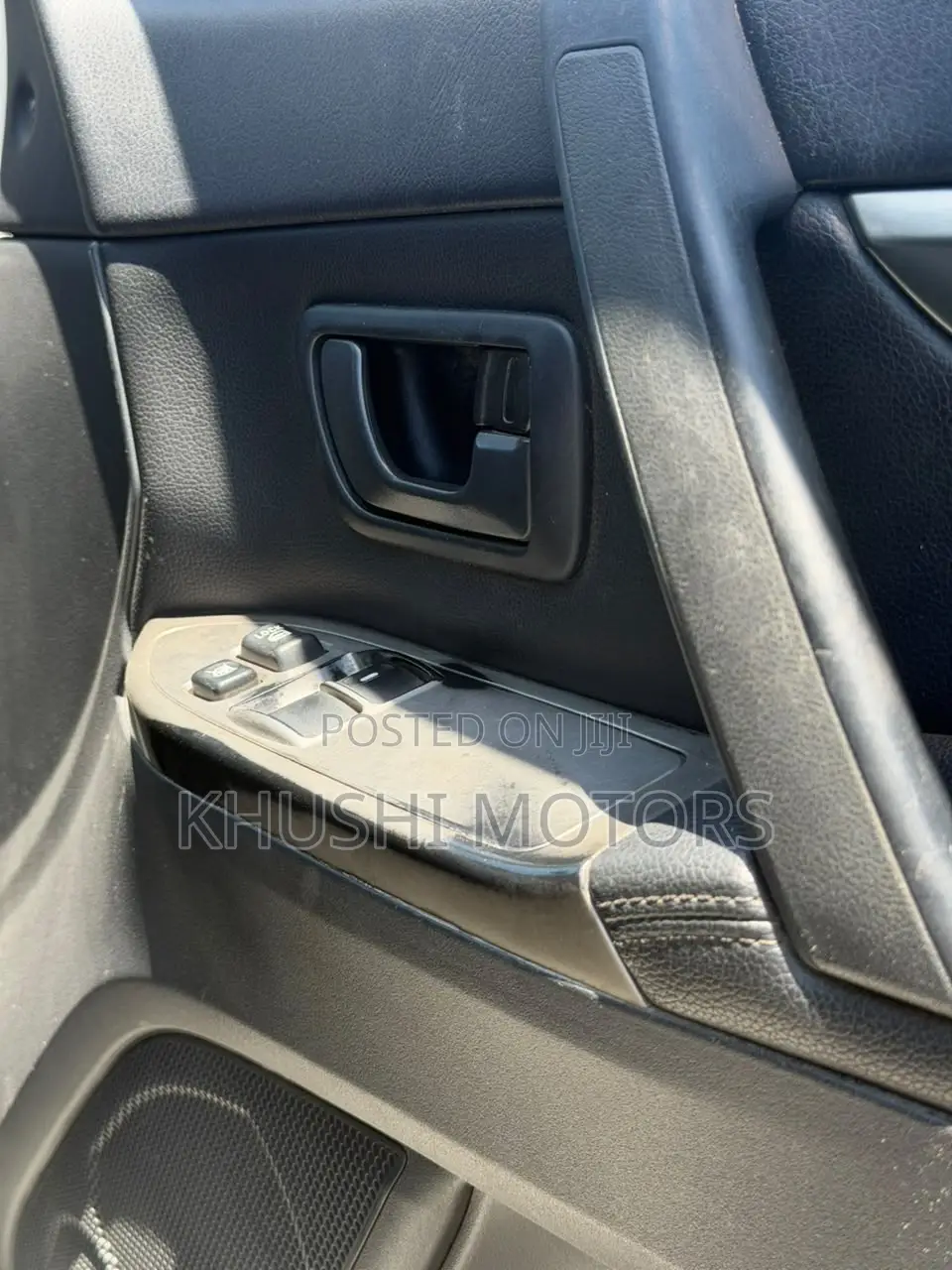 Mitsubishi Pajero 2017 White