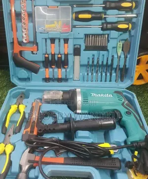 Makita Corded DrillSet
