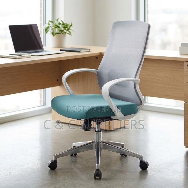 Executive Medium Back Mesh Chair - thumbnail 12