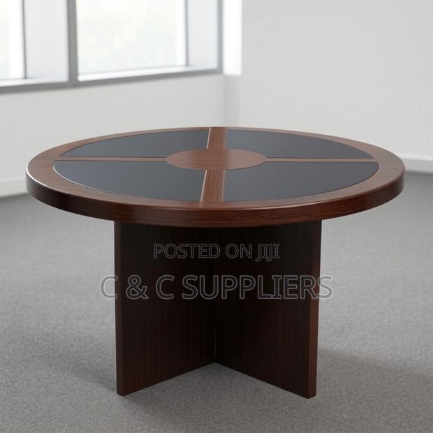 Circular Executive Conference Table - main view