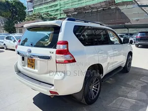 Toyota Land Cruiser Prado 2015 Silver