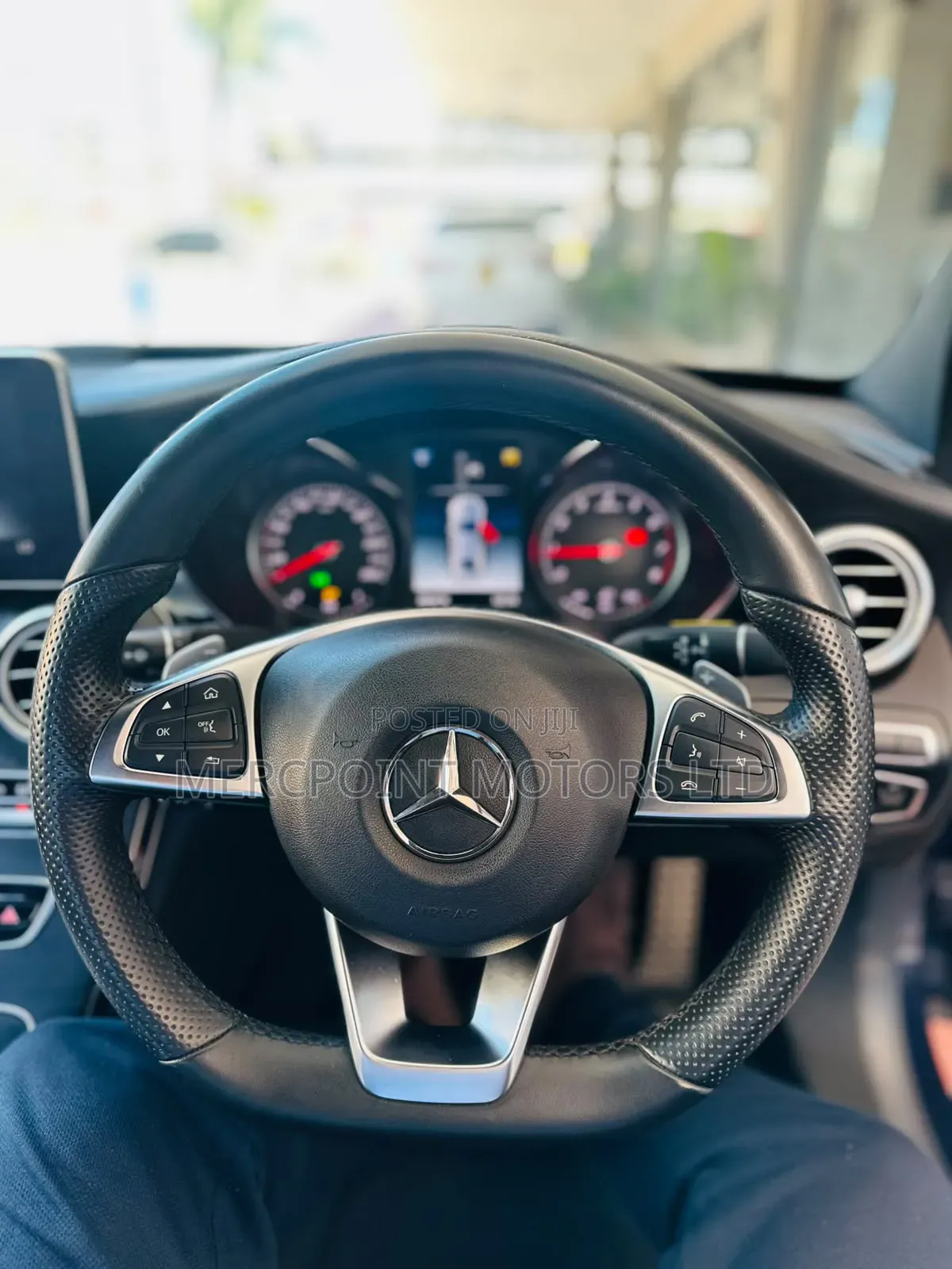 Mercedes-Benz C200 2018 Black