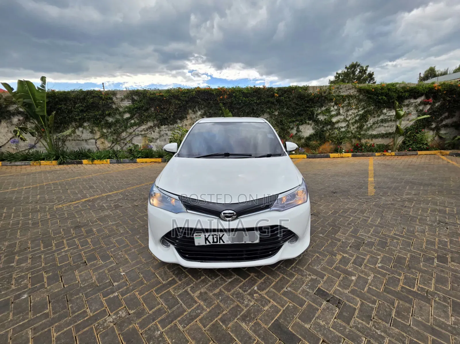 Toyota Axio 1.5 X 2WD 2015 White