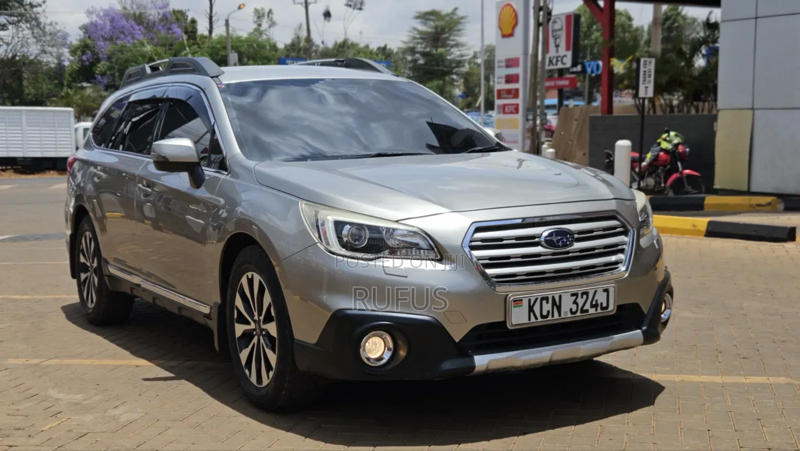 Subaru Outback 2015 Gold