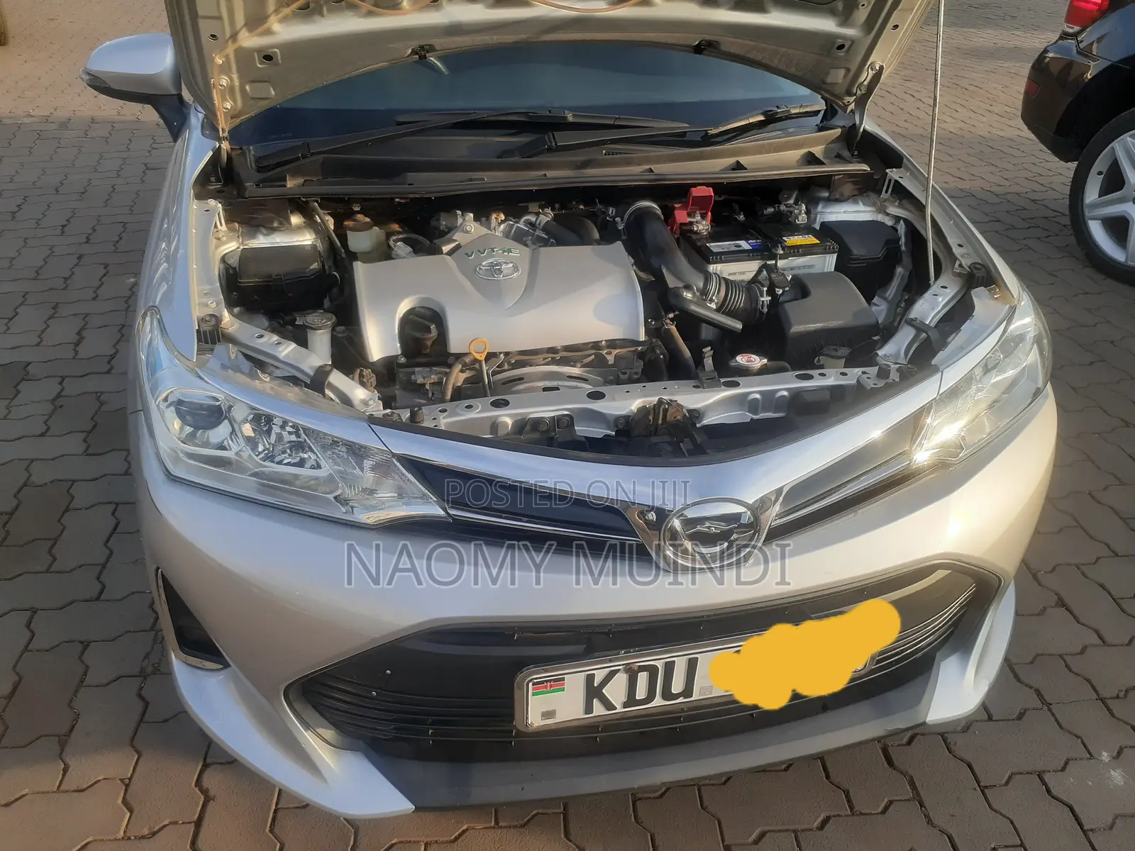 Toyota Corolla L (1.8L 4cyl 2A) 2019 Silver