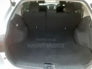 Toyota Corolla L (1.8L 4cyl 2A) 2019 Silver