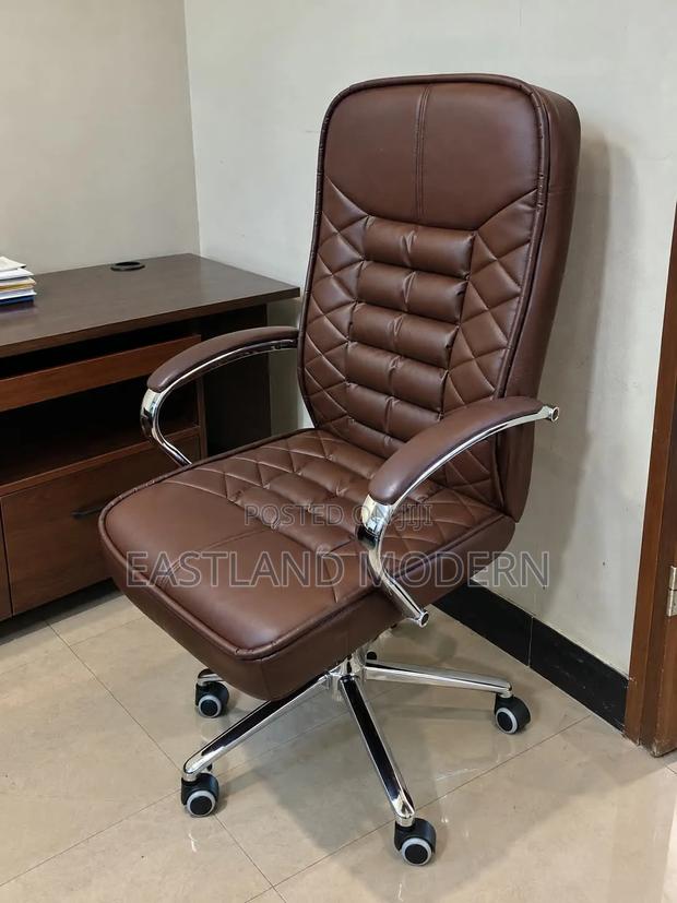 Brown Executive Leather Office Chair - thumbnail 2