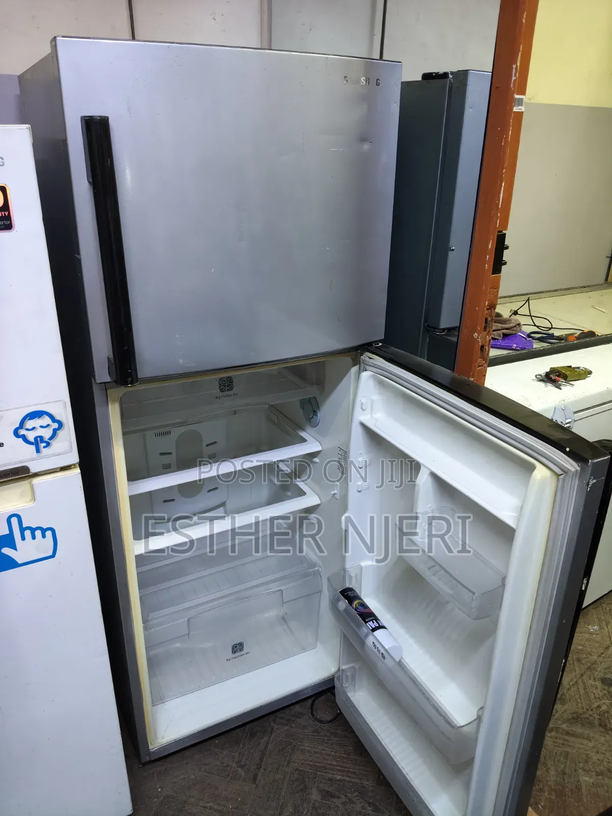Sumsung Silver Double Doors Fridge Available