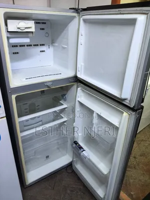 Sumsung Silver Double Doors Fridge Available