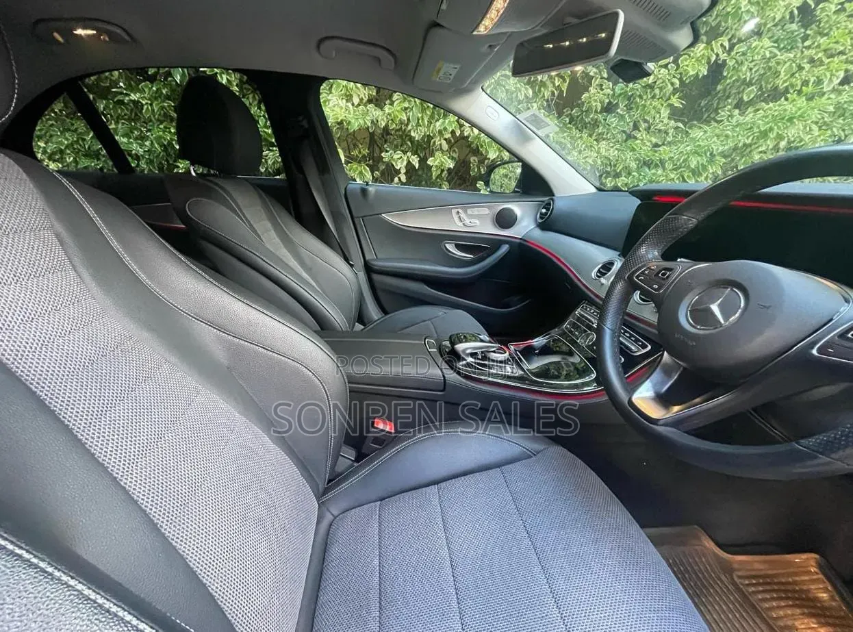 Mercedes-Benz E200 2017 Silver