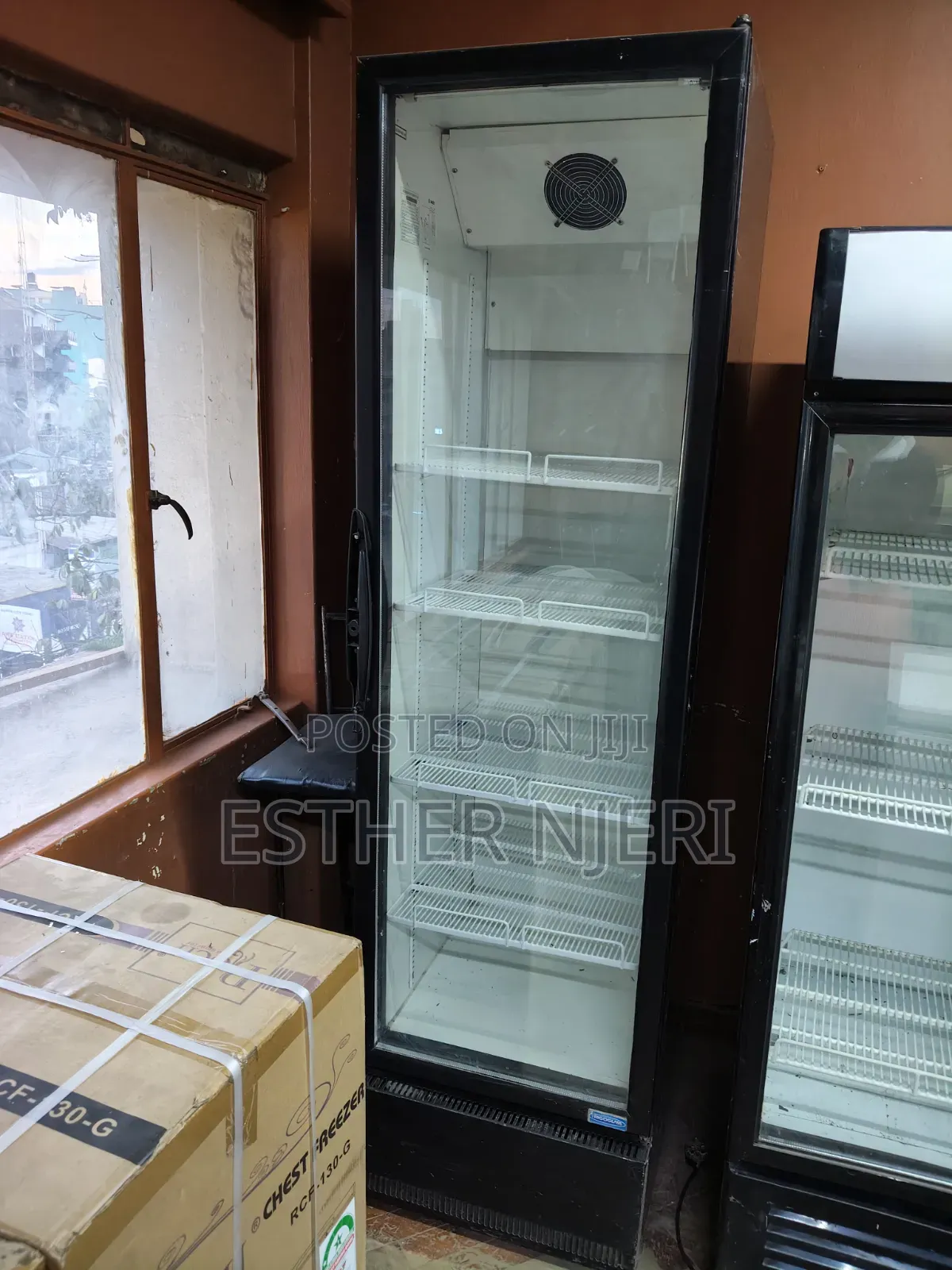 Inverter Suden Intercool Display Counter Fridge 600litres