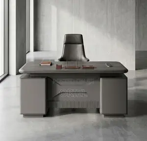 Office Desk : Directors, CEOs, Managers, and Professionals 1.8M Desk