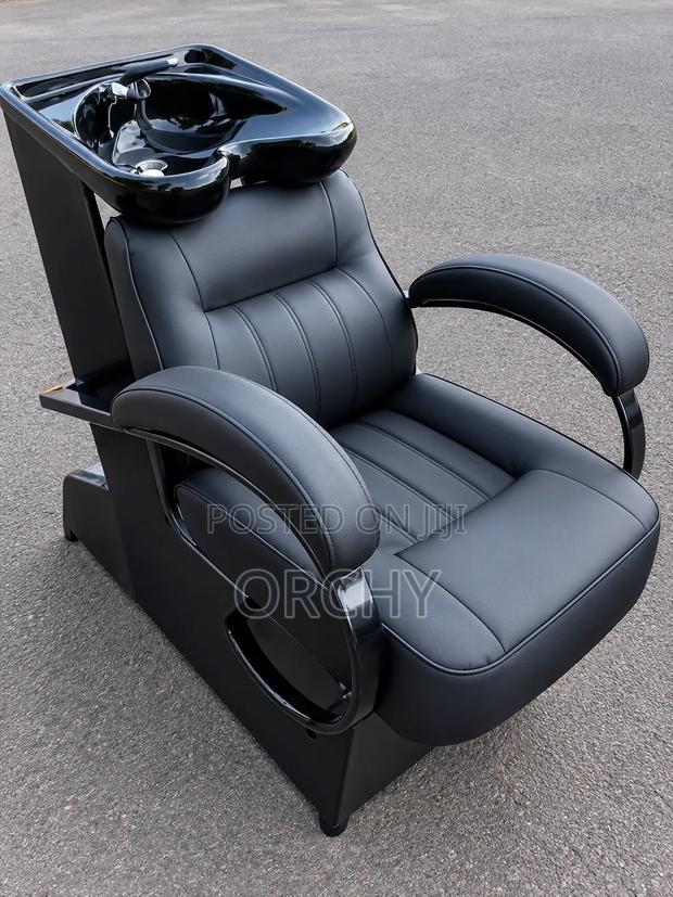 Black Leather Salon Sink / Salon Washing Chair