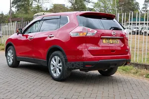 Nissan X-Trail 2013 Red