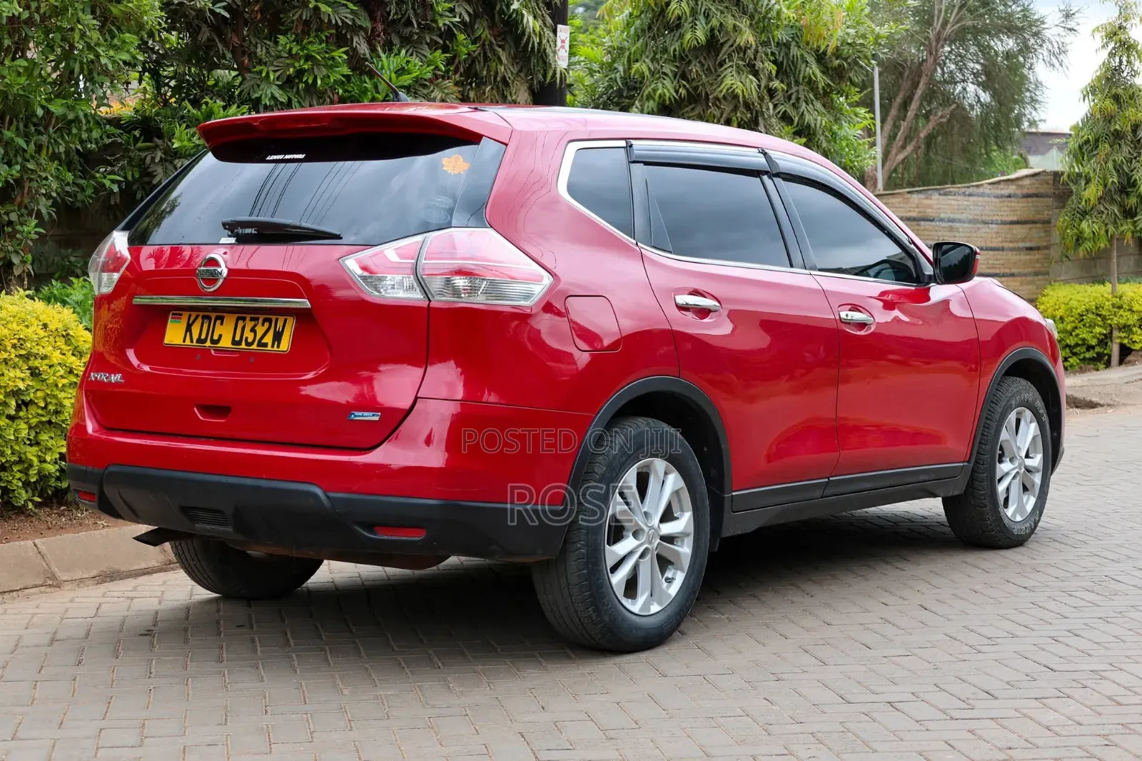 Nissan X-Trail 2013 Red