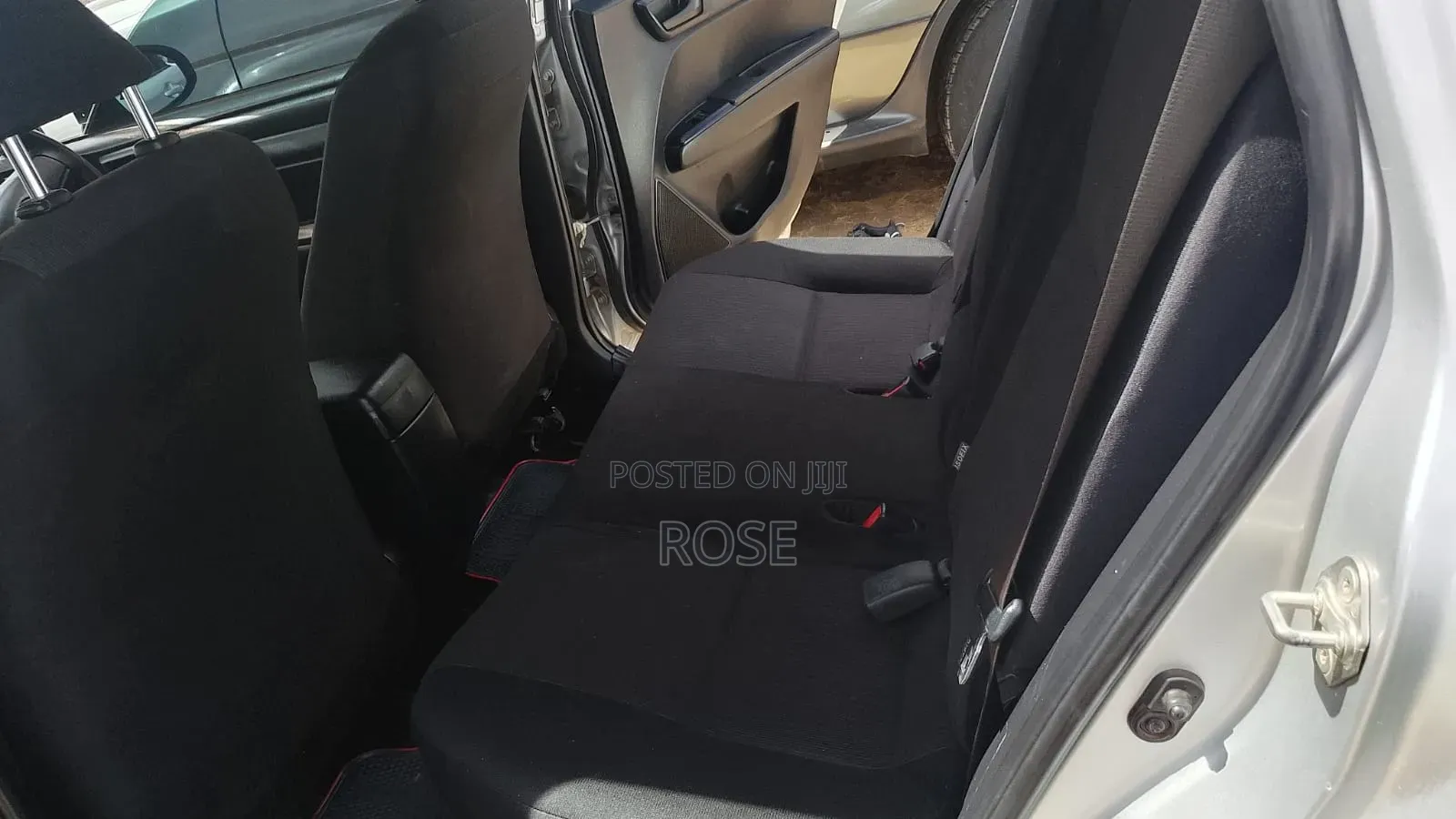 Toyota Corolla Fielder 2015 Silver
