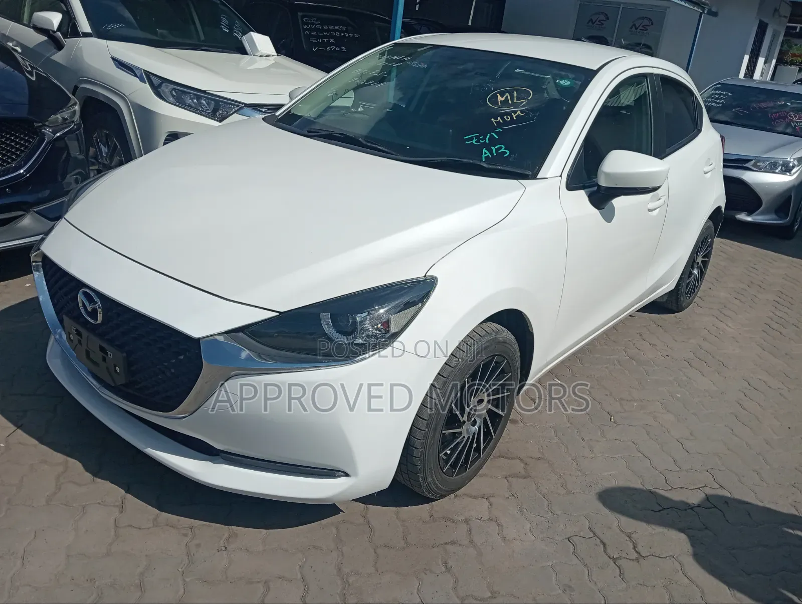 Mazda 2 2020 White