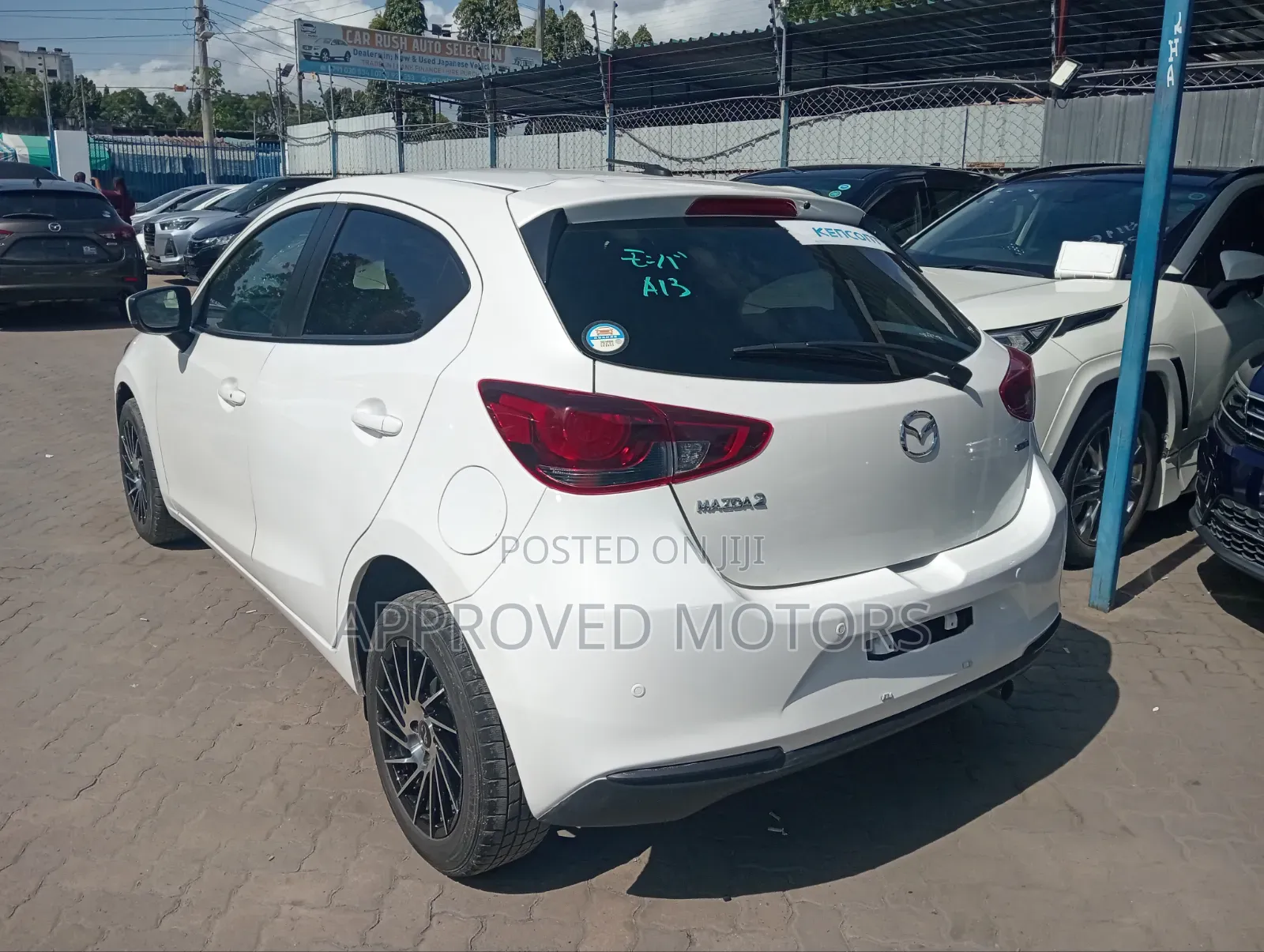 Mazda 2 2020 White