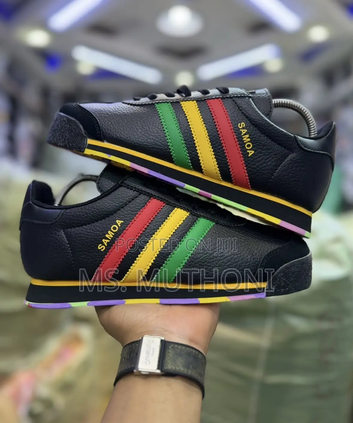 New in ! Adidas Samoa Size 40-45