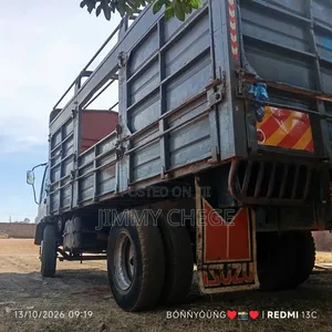 Isuzu FSR Local 2015 White