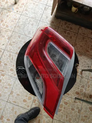 Toyota Vitz Jewella2014 / 2015 Model Tailight