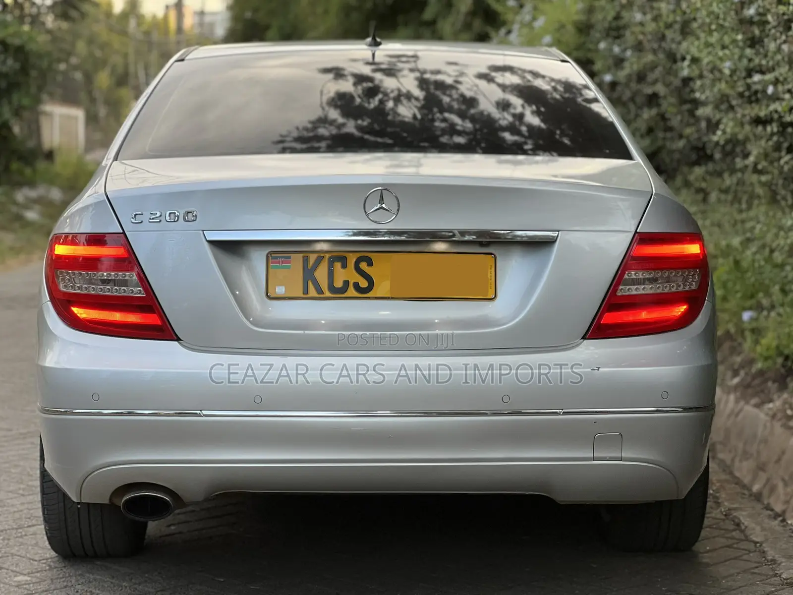 Mercedes-Benz C200 2011 Silver