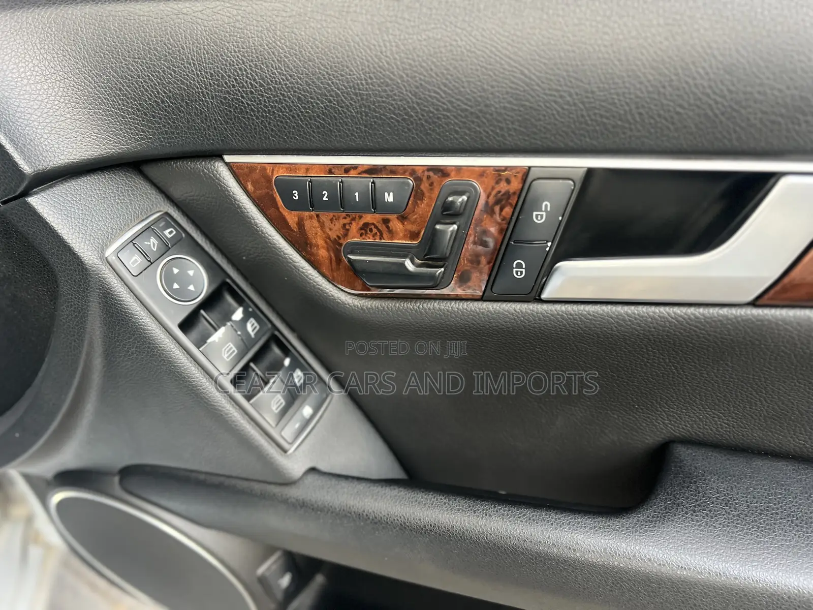 Mercedes-Benz C200 2011 Silver