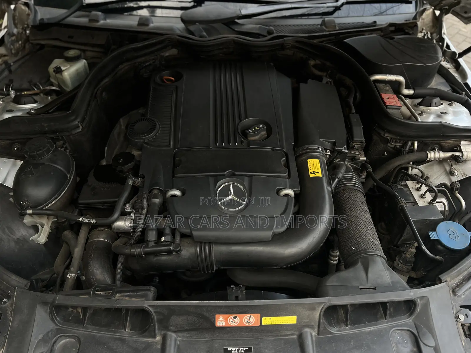 Mercedes-Benz C200 2011 Silver