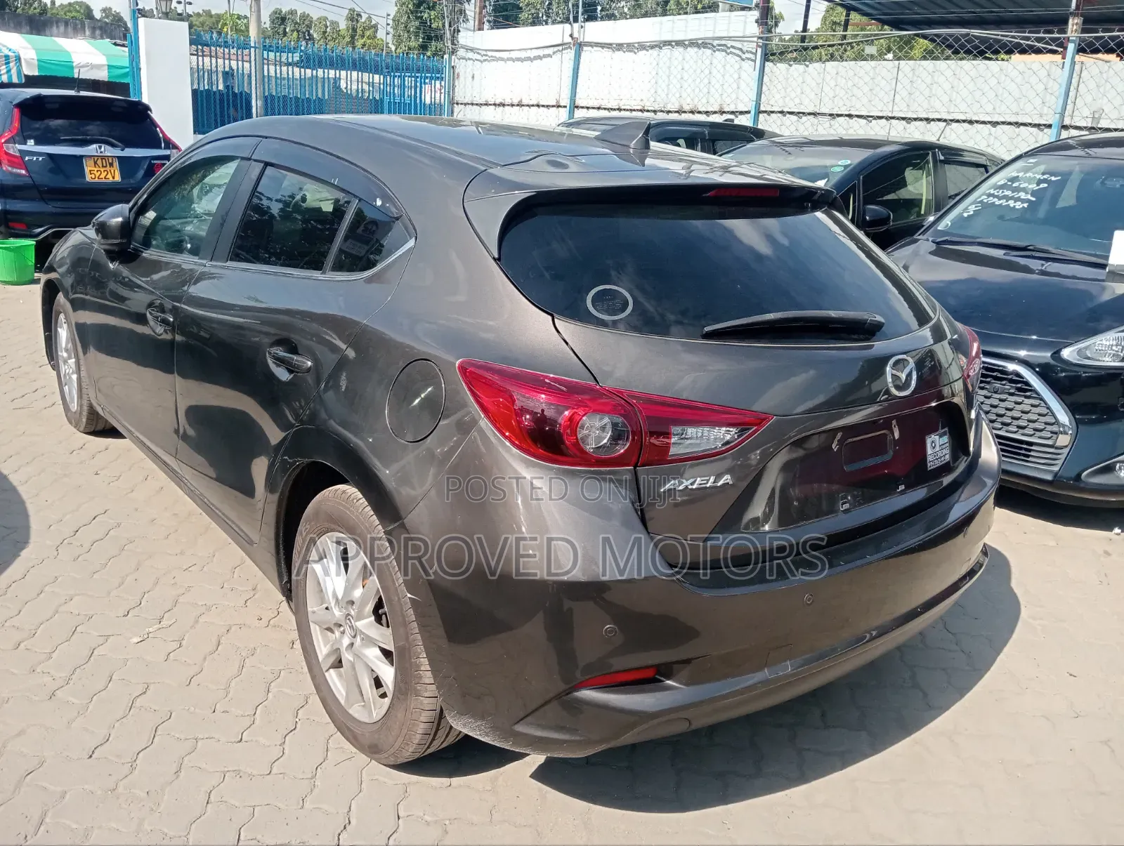 Mazda Axela 2019 Gray