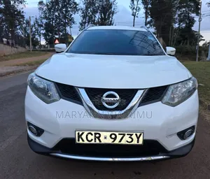 Nissan X-Trail 2014 White