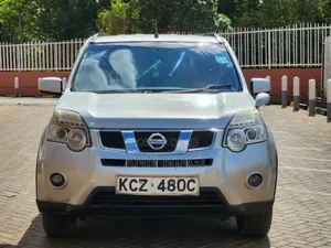 Nissan X-Trail 2013 Silver